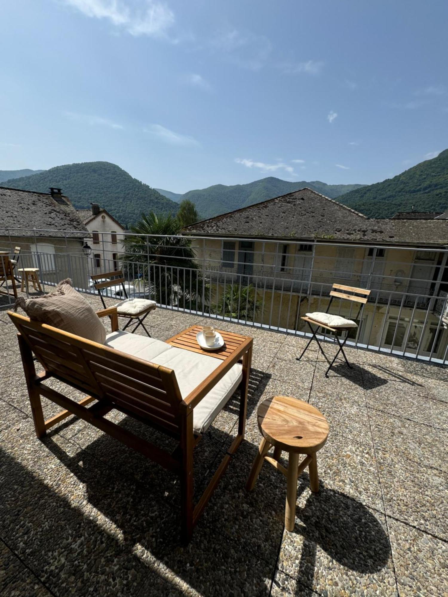 Les Maisons Des Pyrenees - Lourdes Saint-Pé-de-Bigorre Extérieur photo